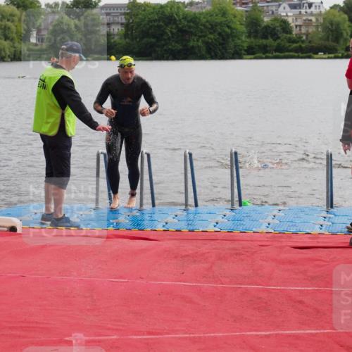 16.06.2024 - 7 Türme Triathlon KatJ http://msf.ph/oto/6325638 16.06.2024 09:36:20 Schwimmen 1, 6, 105, 134 meine-sportfotos.de