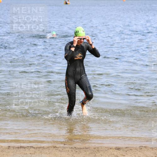 16.06.2024 - 26. Vierlanden-Triathlon Strokosch-Dieckow http://msf.ph/oto/6325669 16.06.2024 10:58:13 Schwimmen 253, 254, 288, 302, 349, 253, 254, 288, 302, 349 meine-sportfotos.de