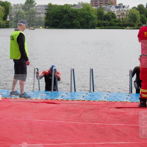 16.06.2024 - 7 Türme Triathlon KatJ http://msf.ph/oto/6325745 16.06.2024 09:36:34 Schwimmen 1, 6, 134 meine-sportfotos.de