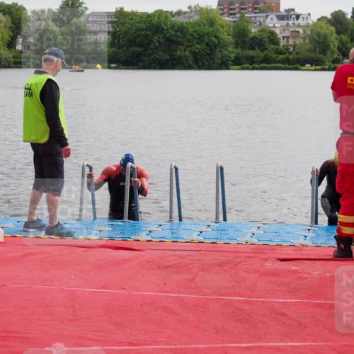 16.06.2024 - 7 Türme Triathlon KatJ http://msf.ph/oto/6325748 16.06.2024 09:36:34 Schwimmen 1, 6, 134 meine-sportfotos.de