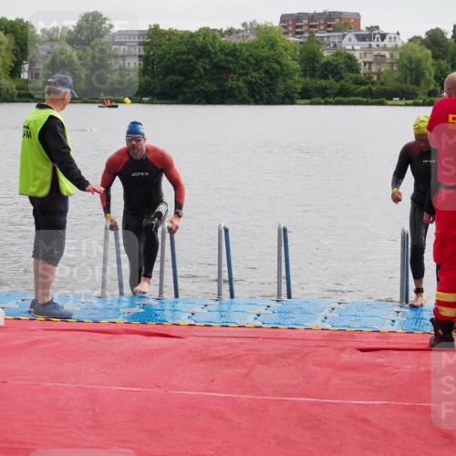 16.06.2024 - 7 Türme Triathlon KatJ http://msf.ph/oto/6325788 16.06.2024 09:36:36 Schwimmen 1, 6, 134 meine-sportfotos.de