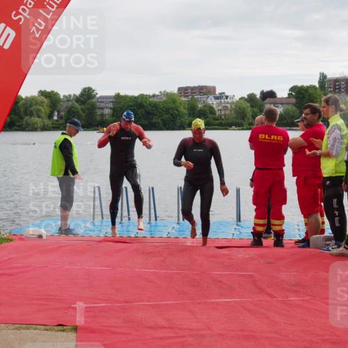 16.06.2024 - 7 Türme Triathlon KatJ http://msf.ph/oto/6325814 16.06.2024 09:36:39 Schwimmen 1, 6 meine-sportfotos.de