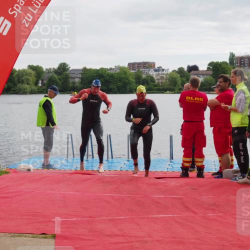 16.06.2024 - 7 Türme Triathlon KatJ http://msf.ph/oto/6325819 16.06.2024 09:36:39 Schwimmen 1, 6 meine-sportfotos.de