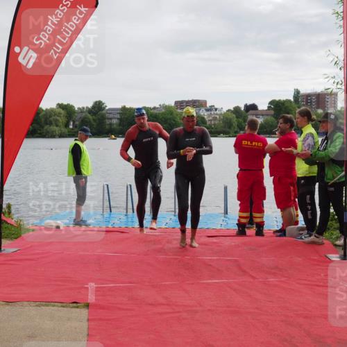 16.06.2024 - 7 Türme Triathlon KatJ http://msf.ph/oto/6325823 16.06.2024 09:36:40 Schwimmen 1, 6 meine-sportfotos.de