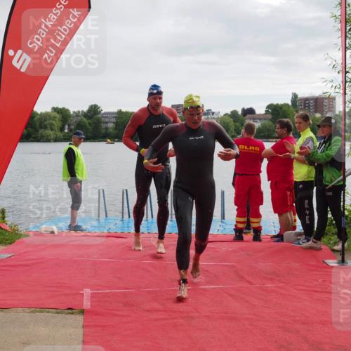 16.06.2024 - 7 Türme Triathlon KatJ http://msf.ph/oto/6325851 16.06.2024 09:36:41 Schwimmen 1, 6 meine-sportfotos.de