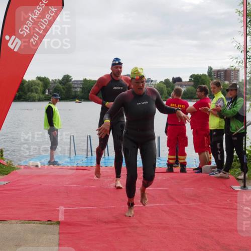 16.06.2024 - 7 Türme Triathlon KatJ http://msf.ph/oto/6325855 16.06.2024 09:36:41 Schwimmen 1, 6 meine-sportfotos.de