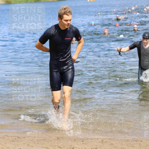 16.06.2024 - 26. Vierlanden-Triathlon Strokosch-Dieckow http://msf.ph/oto/6325873 16.06.2024 10:58:24 Schwimmen 254, 257, 265, 288, 345, 346, 349, 254, 257, 265, 288, 345, 346, 349 meine-sportfotos.de