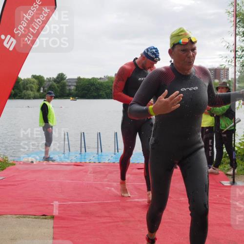 16.06.2024 - 7 Türme Triathlon KatJ http://msf.ph/oto/6325879 16.06.2024 09:36:42 Schwimmen 1, 6 meine-sportfotos.de