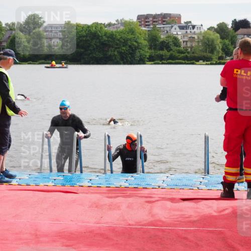 16.06.2024 - 7 Türme Triathlon KatJ http://msf.ph/oto/6325906 16.06.2024 09:38:06 Schwimmen 2, 84, 114, 131 meine-sportfotos.de