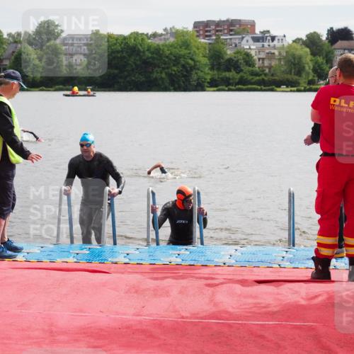 16.06.2024 - 7 Türme Triathlon KatJ http://msf.ph/oto/6325910 16.06.2024 09:38:06 Schwimmen 2, 84, 114, 131 meine-sportfotos.de