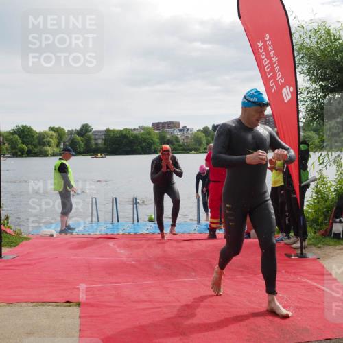 16.06.2024 - 7 Türme Triathlon KatJ http://msf.ph/oto/6325961 16.06.2024 09:38:12 Schwimmen 2, 84, 108, 114, 131 meine-sportfotos.de