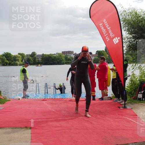 16.06.2024 - 7 Türme Triathlon KatJ http://msf.ph/oto/6325999 16.06.2024 09:38:14 Schwimmen 2, 84, 108, 114, 131 meine-sportfotos.de