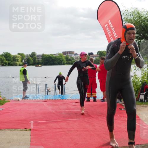 16.06.2024 - 7 Türme Triathlon KatJ http://msf.ph/oto/6326021 16.06.2024 09:38:16 Schwimmen 2, 84, 108, 114, 131 meine-sportfotos.de