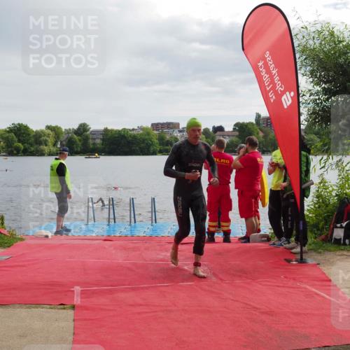 16.06.2024 - 7 Türme Triathlon KatJ http://msf.ph/oto/6326064 16.06.2024 09:38:21 Schwimmen 2, 84, 108, 114, 131 meine-sportfotos.de