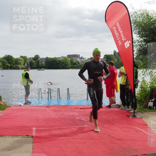 16.06.2024 - 7 Türme Triathlon KatJ http://msf.ph/oto/6326075 16.06.2024 09:38:21 Schwimmen 2, 84, 108, 114, 131 meine-sportfotos.de