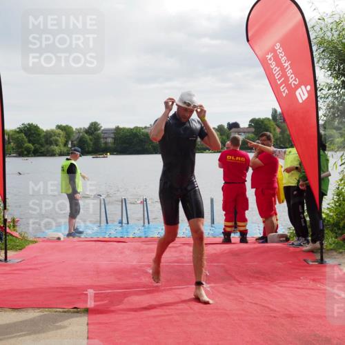 16.06.2024 - 7 Türme Triathlon KatJ http://msf.ph/oto/6326149 16.06.2024 09:38:30 Schwimmen 2, 84, 108, 111, 131 meine-sportfotos.de
