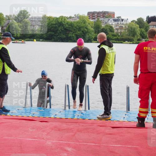 16.06.2024 - 7 Türme Triathlon KatJ http://msf.ph/oto/6326316 16.06.2024 09:38:50 Schwimmen 108, 111, 120 meine-sportfotos.de