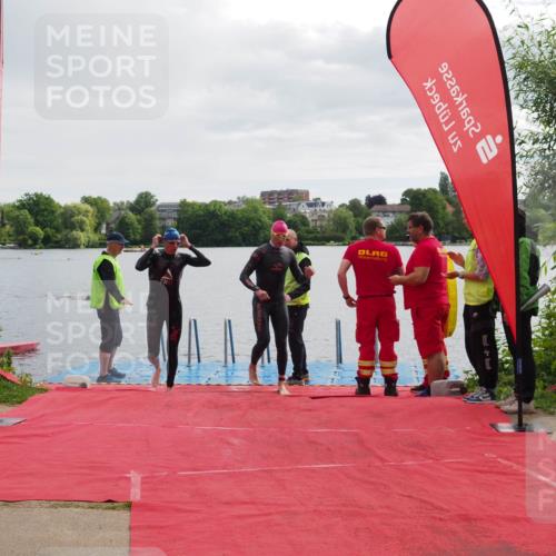 16.06.2024 - 7 Türme Triathlon KatJ http://msf.ph/oto/6326357 16.06.2024 09:38:54 Schwimmen 108, 111, 120 meine-sportfotos.de