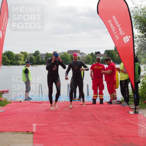 16.06.2024 - 7 Türme Triathlon KatJ http://msf.ph/oto/6326390 16.06.2024 09:38:56 Schwimmen 108, 111, 120 meine-sportfotos.de