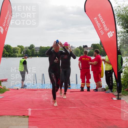 16.06.2024 - 7 Türme Triathlon KatJ http://msf.ph/oto/6326396 16.06.2024 09:38:56 Schwimmen 108, 111, 120 meine-sportfotos.de