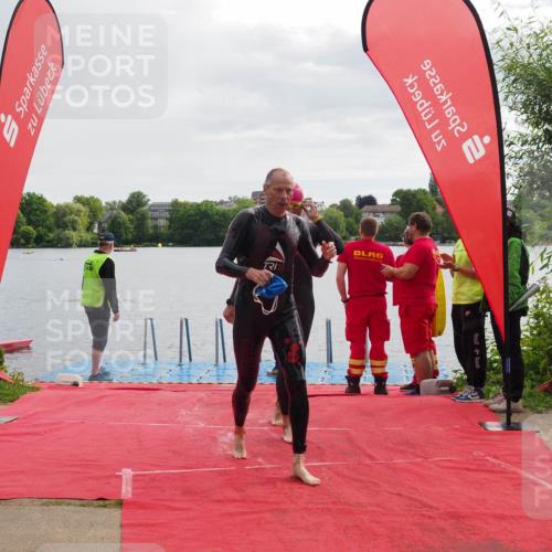 16.06.2024 - 7 Türme Triathlon KatJ http://msf.ph/oto/6326405 16.06.2024 09:38:57 Schwimmen 108, 111, 120 meine-sportfotos.de