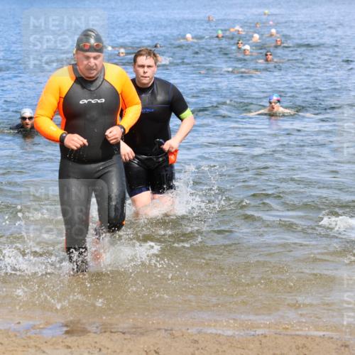 16.06.2024 - 26. Vierlanden-Triathlon Strokosch-Dieckow http://msf.ph/oto/6326513 16.06.2024 10:59:09 Schwimmen 247, 262, 270, 304, 315, 325, 351, 247, 262, 270, 304, 315, 325, 351 meine-sportfotos.de