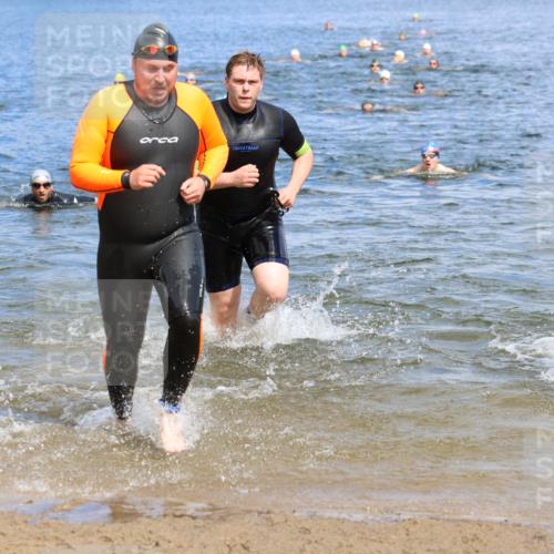 16.06.2024 - 26. Vierlanden-Triathlon Strokosch-Dieckow http://msf.ph/oto/6326530 16.06.2024 10:59:09 Schwimmen 247, 262, 270, 304, 315, 325, 351, 247, 262, 270, 304, 315, 325, 351 meine-sportfotos.de
