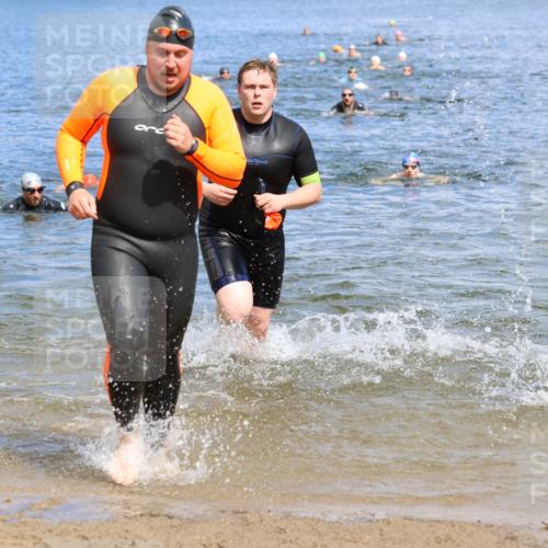 16.06.2024 - 26. Vierlanden-Triathlon Strokosch-Dieckow http://msf.ph/oto/6326571 16.06.2024 10:59:10 Schwimmen 247, 262, 270, 304, 312, 315, 325, 351, 247, 262, 270, 304, 312, 315, 325, 351 meine-sportfotos.de