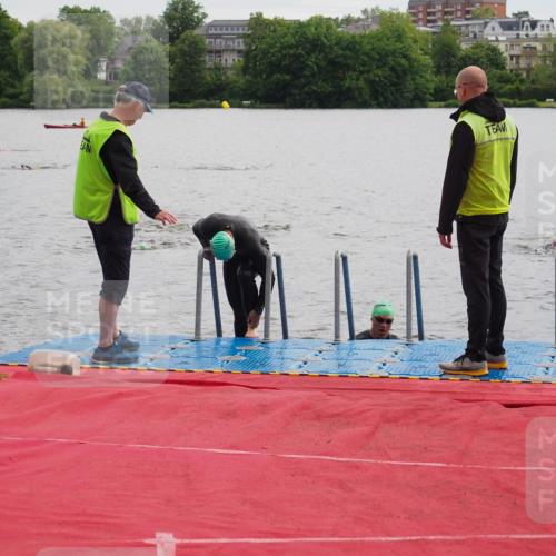 16.06.2024 - 7 Türme Triathlon KatJ http://msf.ph/oto/6326591 16.06.2024 09:41:12 Schwimmen 89, 109, 119, 137, 138 meine-sportfotos.de