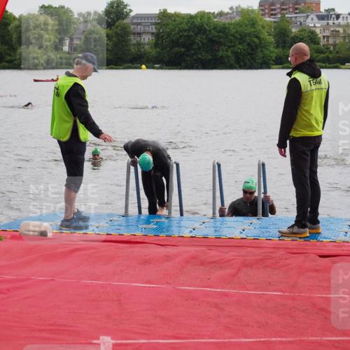 16.06.2024 - 7 Türme Triathlon KatJ http://msf.ph/oto/6326595 16.06.2024 09:41:13 Schwimmen 89, 109, 119, 137, 138 meine-sportfotos.de