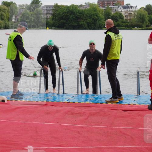 16.06.2024 - 7 Türme Triathlon KatJ http://msf.ph/oto/6326631 16.06.2024 09:41:17 Schwimmen 89, 109, 119, 137, 138 meine-sportfotos.de