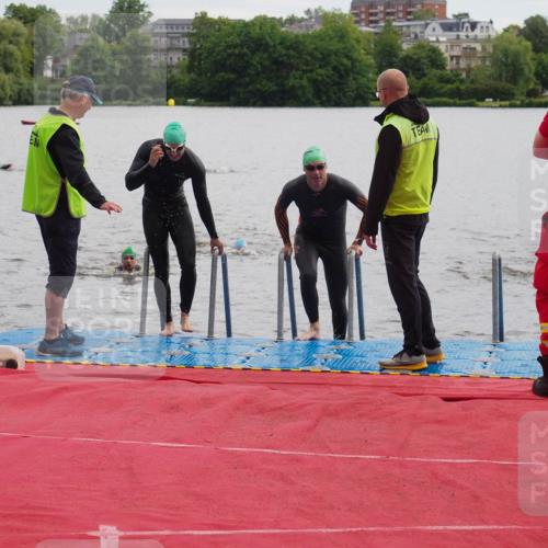 16.06.2024 - 7 Türme Triathlon KatJ http://msf.ph/oto/6326638 16.06.2024 09:41:17 Schwimmen 89, 109, 119, 137, 138 meine-sportfotos.de