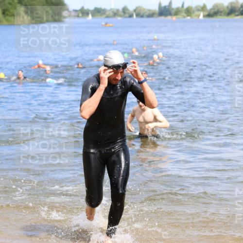 16.06.2024 - 26. Vierlanden-Triathlon Strokosch-Dieckow http://msf.ph/oto/6326645 16.06.2024 10:59:18 Schwimmen 247, 262, 270, 280, 312, 315, 325, 330, 351, 247, 262, 270, 280, 312, 315, 325, 330, 351 meine-sportfotos.de