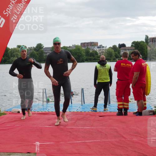 16.06.2024 - 7 Türme Triathlon KatJ http://msf.ph/oto/6326670 16.06.2024 09:41:22 Schwimmen 89, 109, 119, 137, 138 meine-sportfotos.de