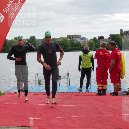 16.06.2024 - 7 Türme Triathlon KatJ http://msf.ph/oto/6326672 16.06.2024 09:41:22 Schwimmen 89, 109, 119, 137, 138 meine-sportfotos.de