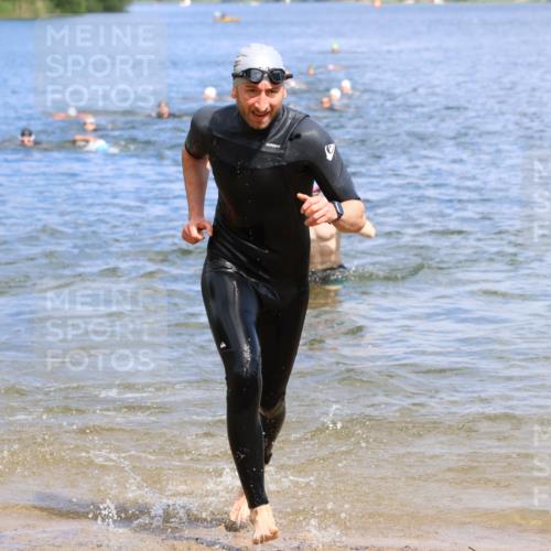 16.06.2024 - 26. Vierlanden-Triathlon Strokosch-Dieckow http://msf.ph/oto/6326677 16.06.2024 10:59:18 Schwimmen 247, 262, 270, 280, 312, 315, 325, 330, 351, 247, 262, 270, 280, 312, 315, 325, 330, 351 meine-sportfotos.de
