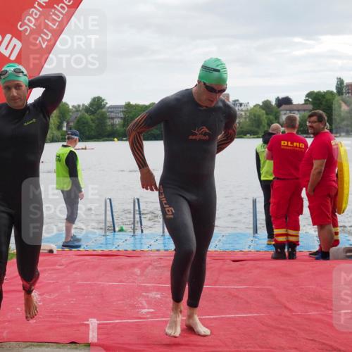 16.06.2024 - 7 Türme Triathlon KatJ http://msf.ph/oto/6326705 16.06.2024 09:41:23 Schwimmen 89, 109, 119, 137, 138 meine-sportfotos.de