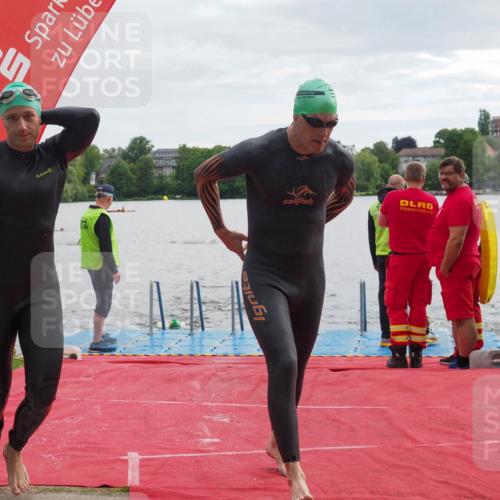 16.06.2024 - 7 Türme Triathlon KatJ http://msf.ph/oto/6326708 16.06.2024 09:41:23 Schwimmen 89, 109, 119, 137, 138 meine-sportfotos.de