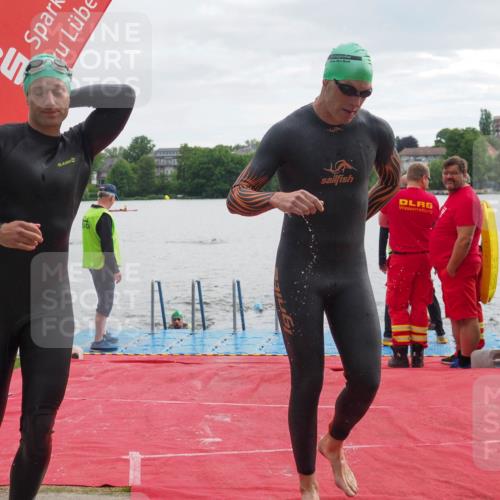 16.06.2024 - 7 Türme Triathlon KatJ http://msf.ph/oto/6326713 16.06.2024 09:41:23 Schwimmen 89, 109, 119, 137, 138 meine-sportfotos.de