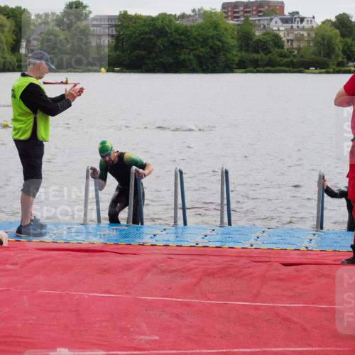 16.06.2024 - 7 Türme Triathlon KatJ http://msf.ph/oto/6326727 16.06.2024 09:41:31 Schwimmen 89, 109, 119, 137 meine-sportfotos.de