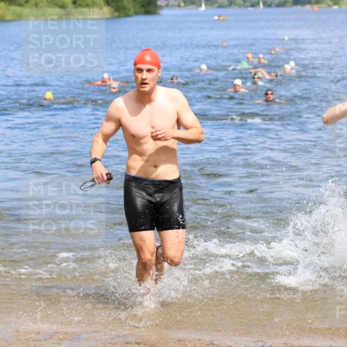 16.06.2024 - 26. Vierlanden-Triathlon Strokosch-Dieckow http://msf.ph/oto/6326734 16.06.2024 10:59:22 Schwimmen 247, 270, 280, 312, 315, 325, 330, 247, 270, 280, 312, 315, 325, 330 meine-sportfotos.de