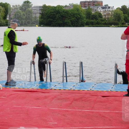 16.06.2024 - 7 Türme Triathlon KatJ http://msf.ph/oto/6326739 16.06.2024 09:41:31 Schwimmen 89, 109, 119, 137 meine-sportfotos.de