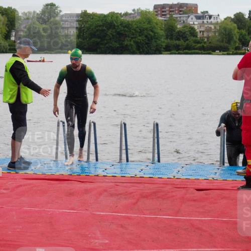 16.06.2024 - 7 Türme Triathlon KatJ http://msf.ph/oto/6326751 16.06.2024 09:41:32 Schwimmen 89, 109, 117, 119, 137 meine-sportfotos.de