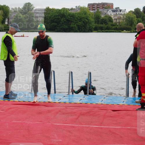16.06.2024 - 7 Türme Triathlon KatJ http://msf.ph/oto/6326756 16.06.2024 09:41:33 Schwimmen 89, 109, 117, 119, 137 meine-sportfotos.de
