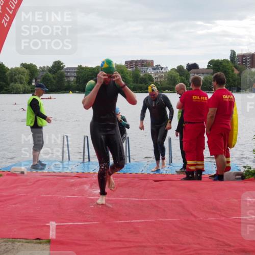 16.06.2024 - 7 Türme Triathlon KatJ http://msf.ph/oto/6326759 16.06.2024 09:41:35 Schwimmen 89, 109, 117, 137 meine-sportfotos.de