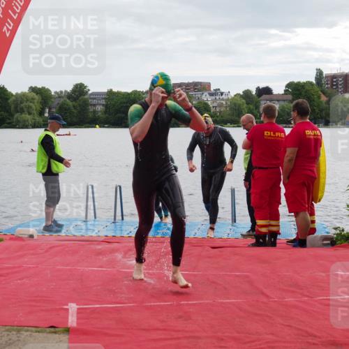 16.06.2024 - 7 Türme Triathlon KatJ http://msf.ph/oto/6326761 16.06.2024 09:41:35 Schwimmen 89, 109, 117, 137 meine-sportfotos.de