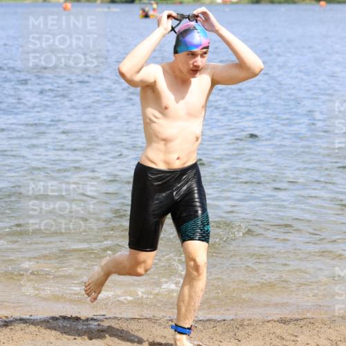 16.06.2024 - 26. Vierlanden-Triathlon Strokosch-Dieckow http://msf.ph/oto/6326767 16.06.2024 10:59:24 Schwimmen 247, 270, 280, 312, 315, 330, 247, 270, 280, 312, 315, 330 meine-sportfotos.de