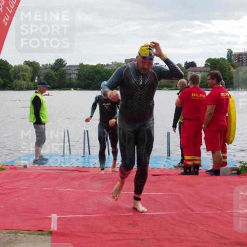 16.06.2024 - 7 Türme Triathlon KatJ http://msf.ph/oto/6326780 16.06.2024 09:41:38 Schwimmen 89, 109, 117, 123, 137 meine-sportfotos.de