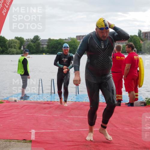 16.06.2024 - 7 Türme Triathlon KatJ http://msf.ph/oto/6326792 16.06.2024 09:41:38 Schwimmen 89, 109, 117, 123, 137 meine-sportfotos.de