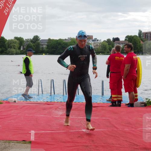 16.06.2024 - 7 Türme Triathlon KatJ http://msf.ph/oto/6326814 16.06.2024 09:41:40 Schwimmen 89, 117, 123, 137 meine-sportfotos.de